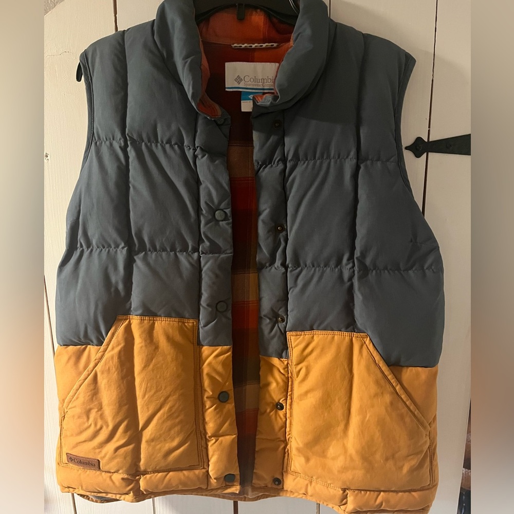 Columbia Plaid Vest